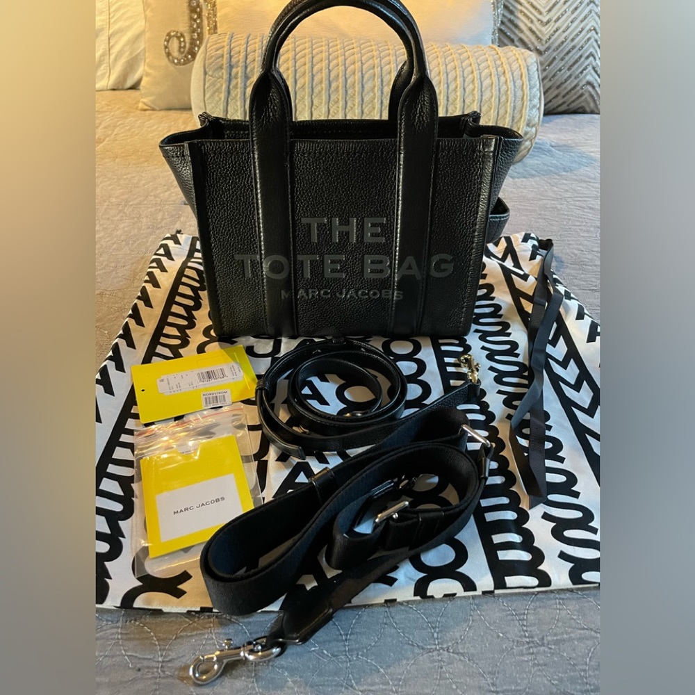 Marc Jacobs Small Leather Tote